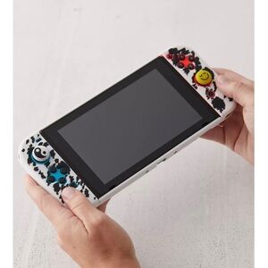 NWT Nintendo Switch Cover Case UO Urban Outfitters Black White Animal Abstract C